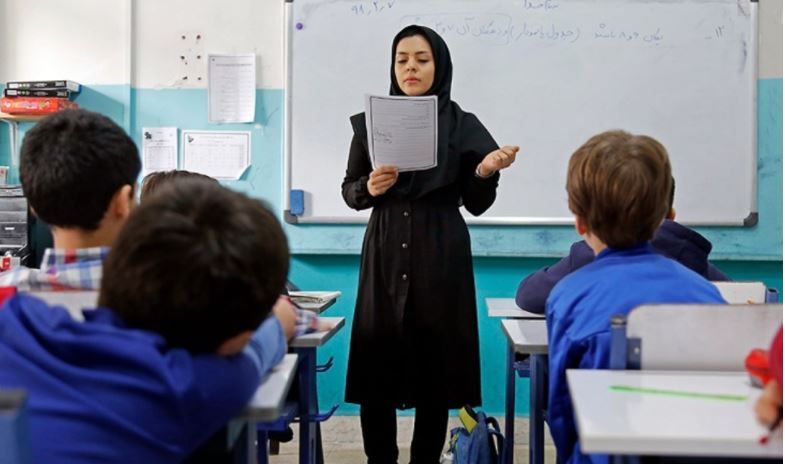 اقدام نمایندگان مجلس برای حل مشکل حقوق و بیمه فرهنگیان اقدام نمایندگان مجلس برای حل مشکل حقوق و بیمه فرهنگیان