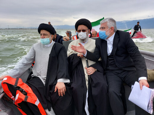 رئیسی ، هشت ماه ریاست جمهوری ، بدون افتتاح پروژه رئیسی ، هشت ماه ریاست جمهوری ، بدون افتتاح پروژه