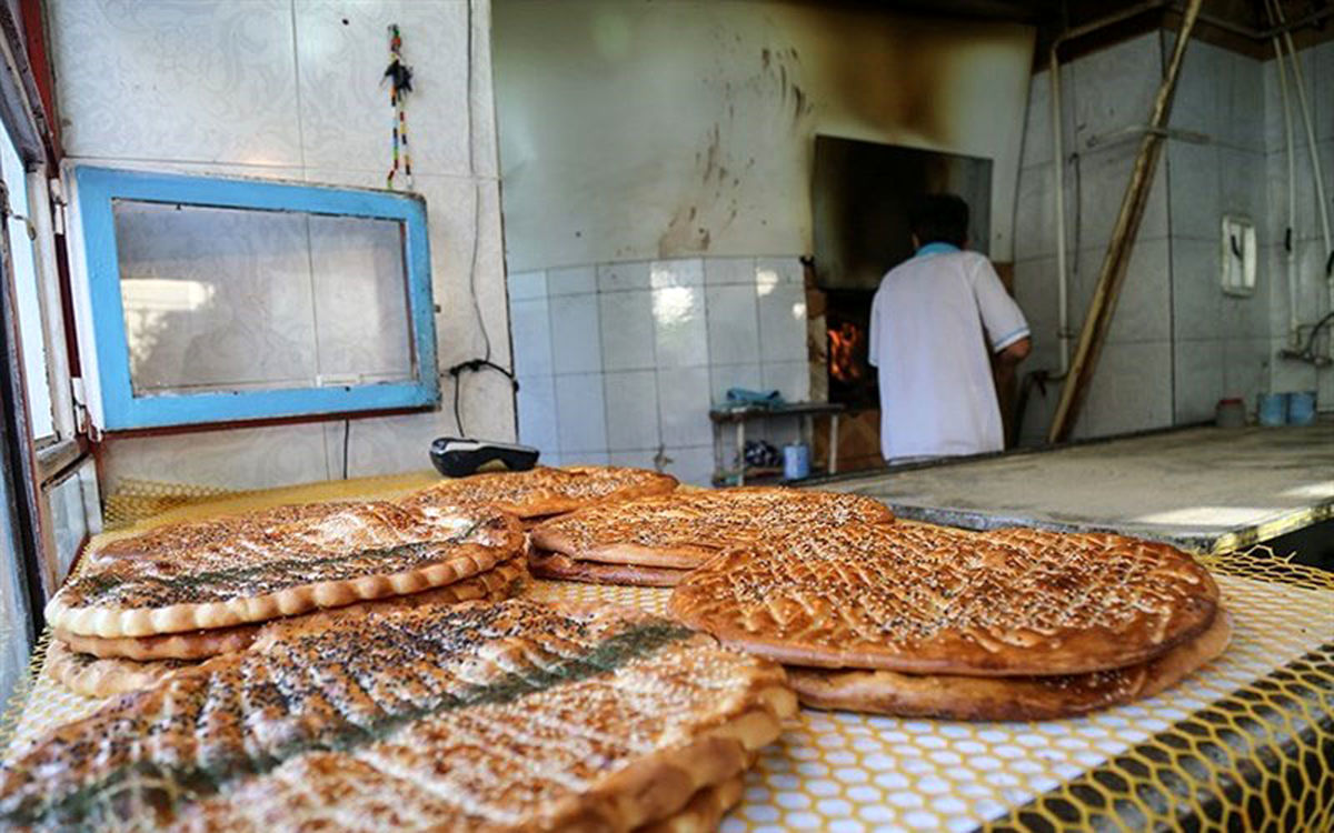 نان سهمیهبندی میشود! نان سهمیهبندی میشود!