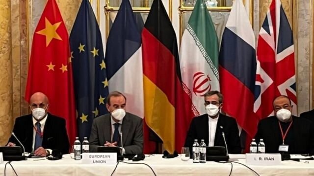 بی&zwnj;تجربگی باقری&zwnj;کنی و دولت رئیسی/ تحریم سپاه برداشته شده بود اما برگشت!