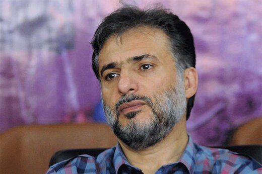 سیدجواد هاشمی: علی فروغی، مدیر شبکه سه به درد مدیریت در صداوسیما نمیخورد سیدجواد هاشمی: علی فروغی، مدیر شبکه سه به درد مدیریت در صداوسیما نمیخورد