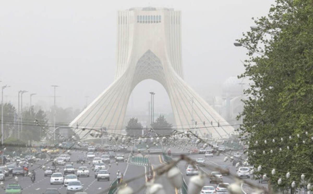 خیزش گرد و خاک در نیمه جنوبی و غربی تهران/افزایش دما از فردا خیزش گرد و خاک در نیمه جنوبی و غربی تهران/افزایش دما از فردا