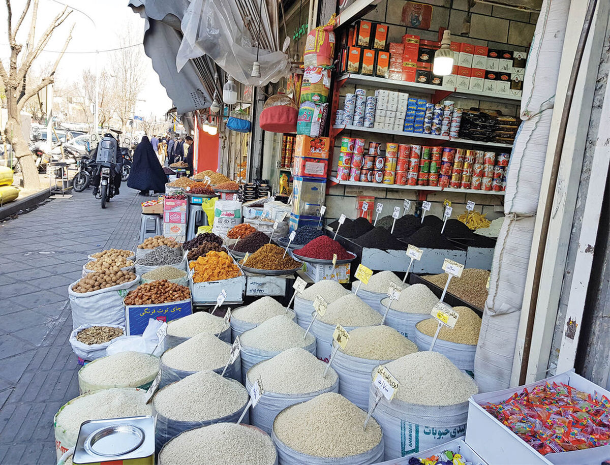 میانگین قیمت برنج ایرانی به ۱۱۰ هزار تومان رسید میانگین قیمت برنج ایرانی به ۱۱۰ هزار تومان رسید