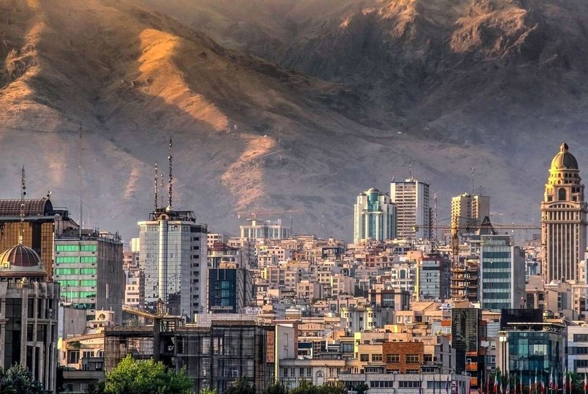 دمای هوای تهران به چند درجه میرسد؟