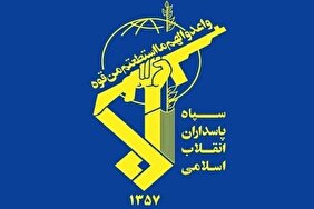 سپاه: در پاسخ به حملات آمریکا با ۱۲ فروند موشک بالستیک محل استقرار جنگنده‌های آمریکایی، واقع در مرکز کنترل الازرق را هدف قرار دادیم
